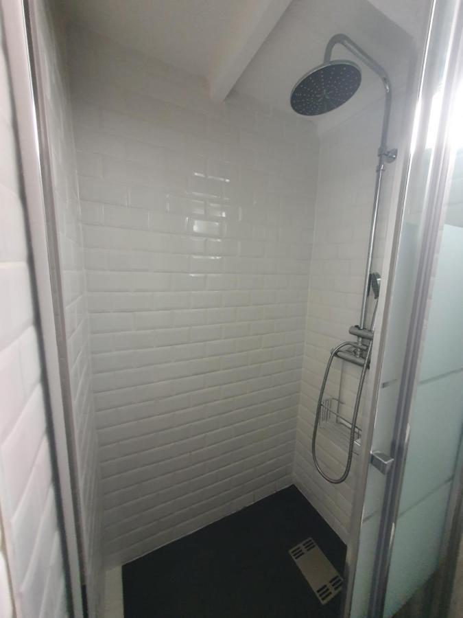 شقة آيكس أومبروفينس  في Studio Climatise Hyper Centre Aix En Provence المظهر الخارجي الصورة