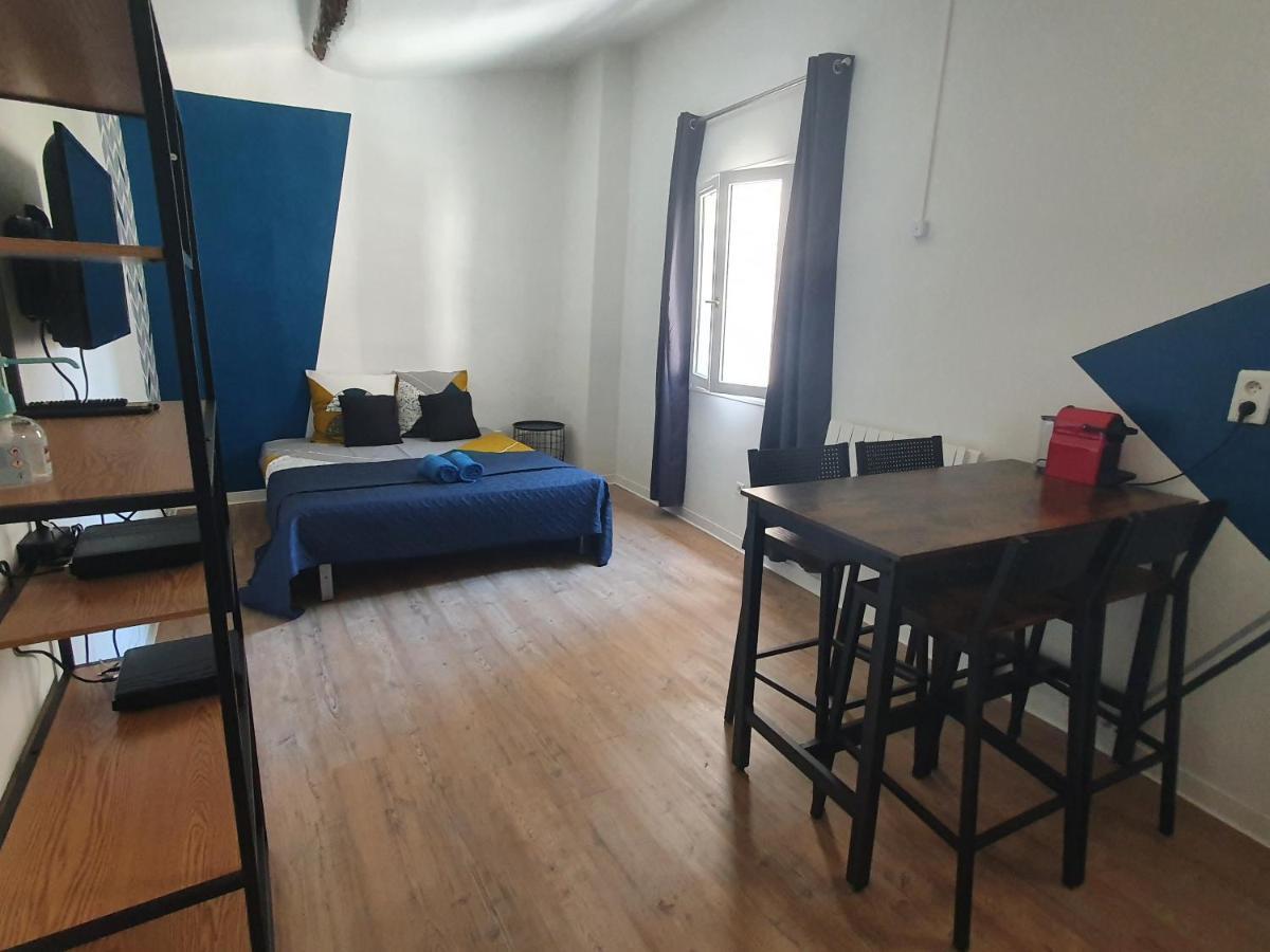 شقة آيكس أومبروفينس  في Studio Climatise Hyper Centre Aix En Provence المظهر الخارجي الصورة